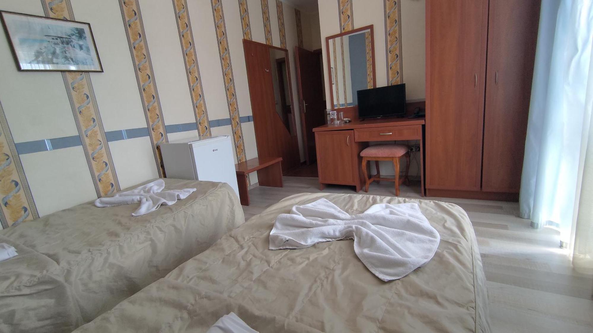 Lotos Hotel Balchik Luaran gambar