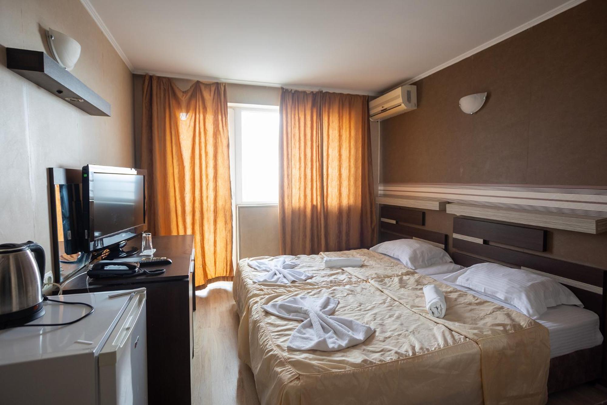 Lotos Hotel Balchik Luaran gambar