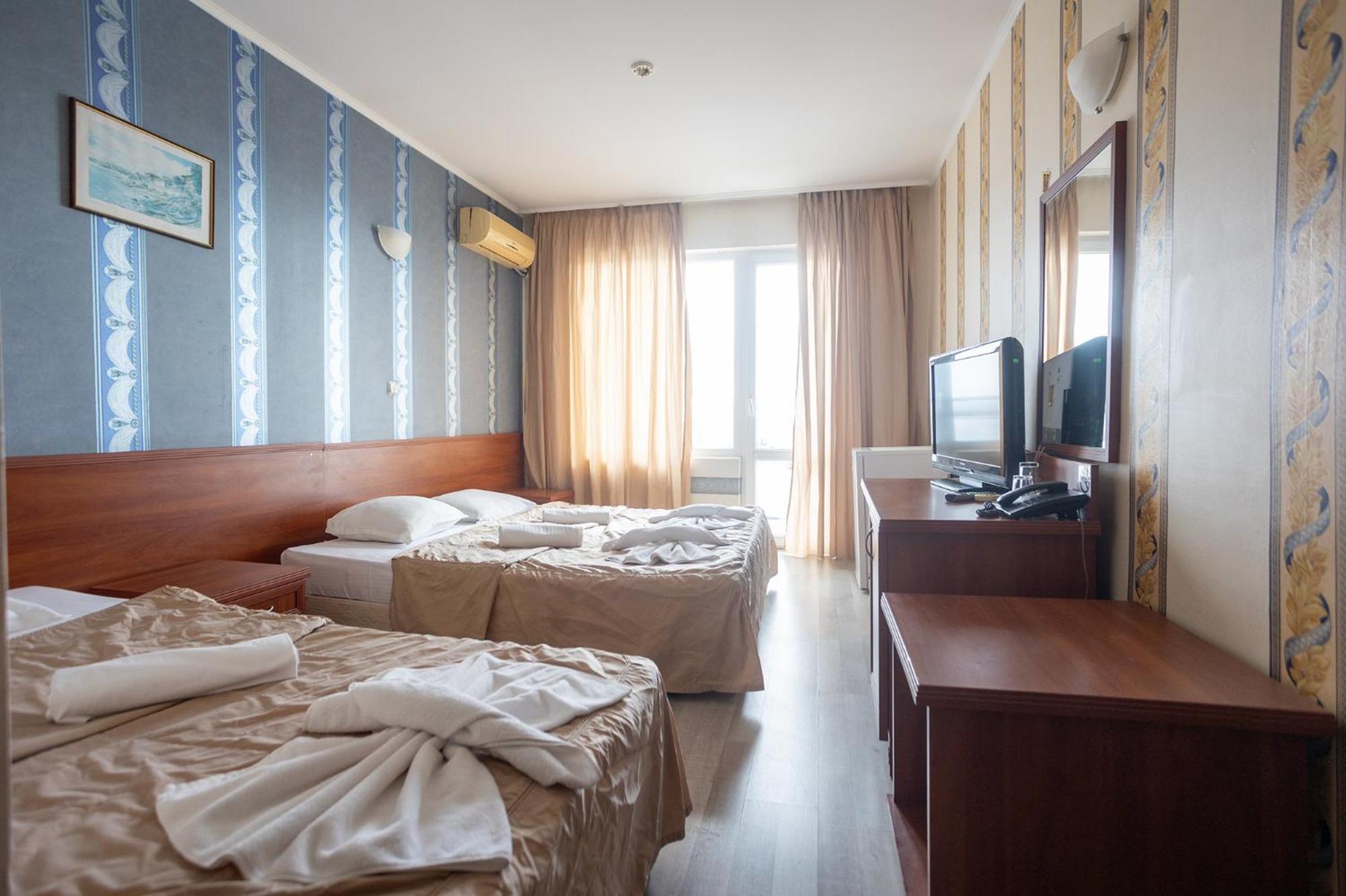 Lotos Hotel Balchik Luaran gambar