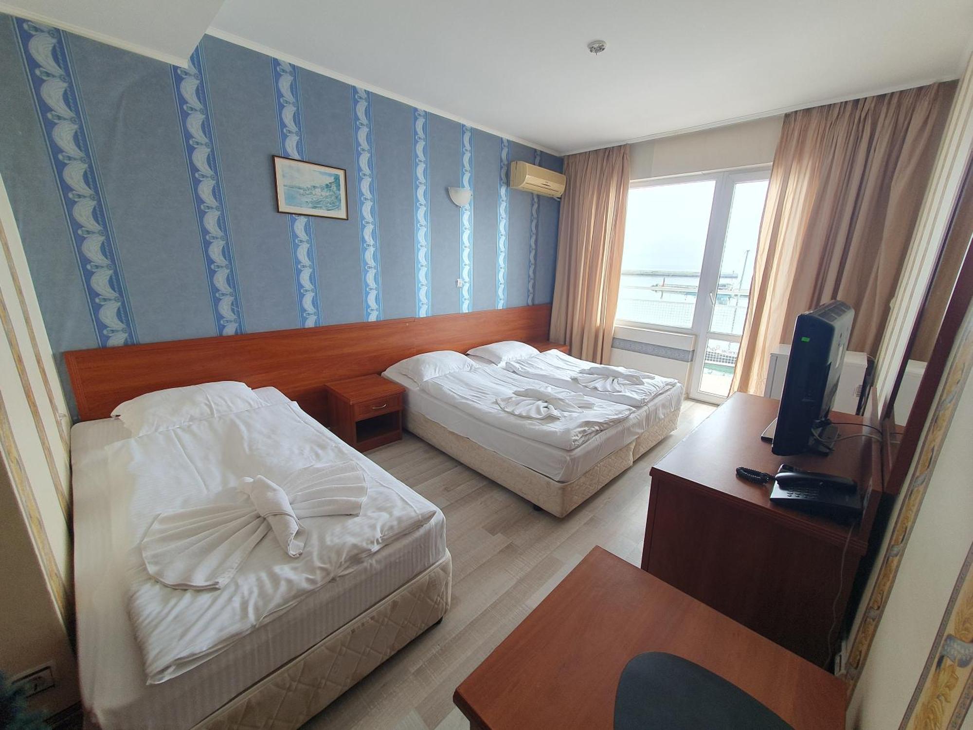 Lotos Hotel Balchik Luaran gambar