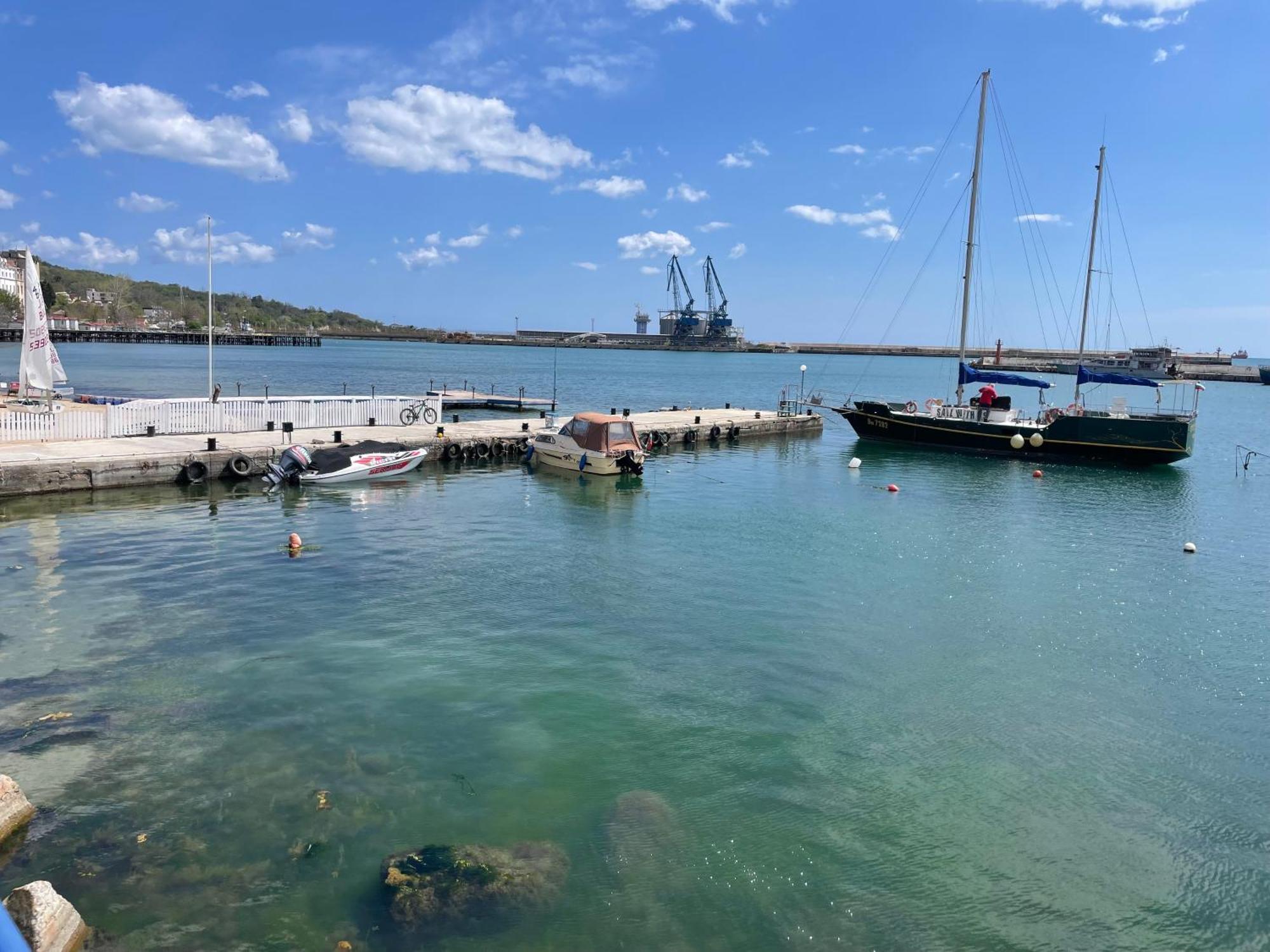Lotos Hotel Balchik Luaran gambar