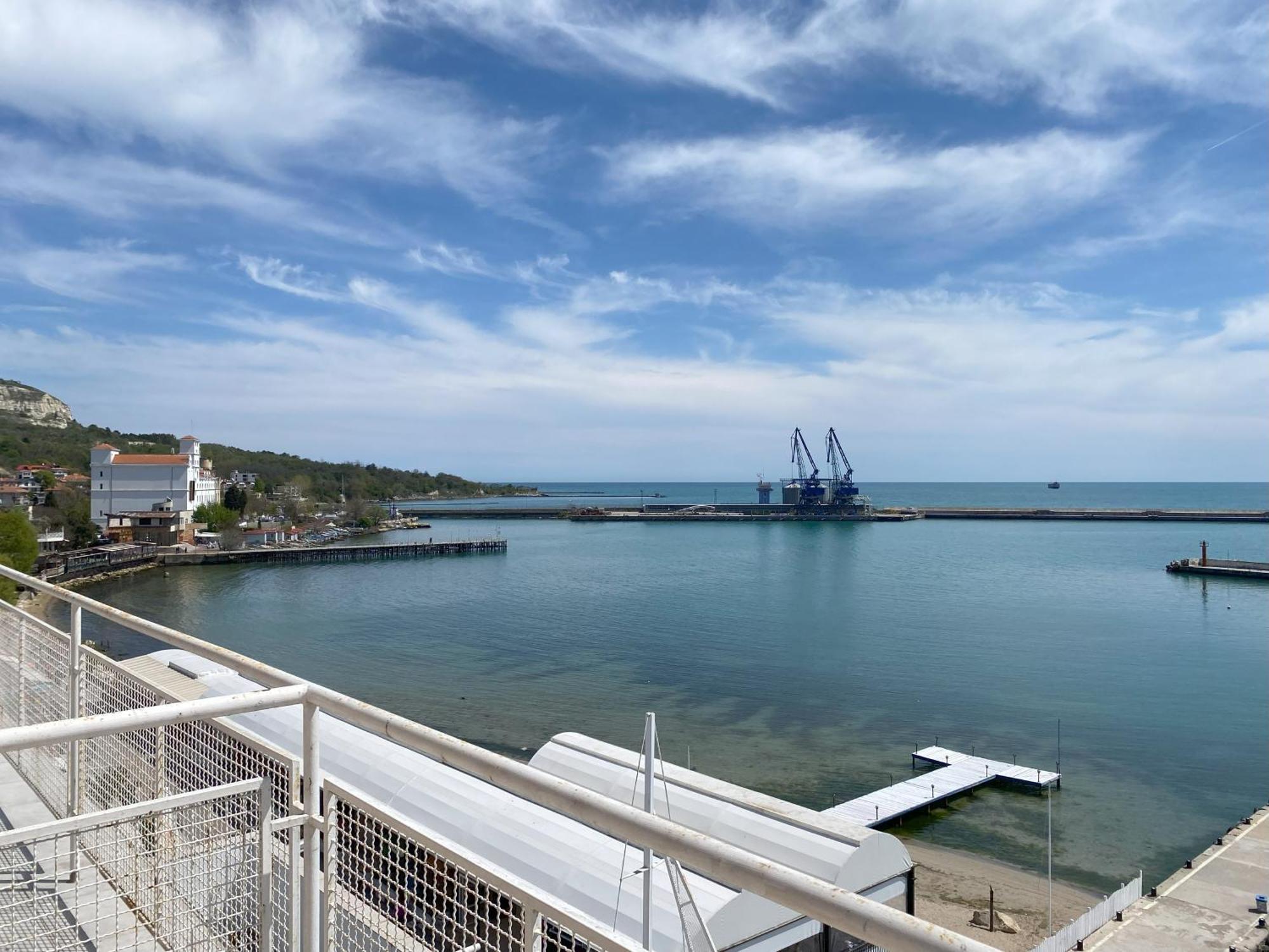 Lotos Hotel Balchik Luaran gambar